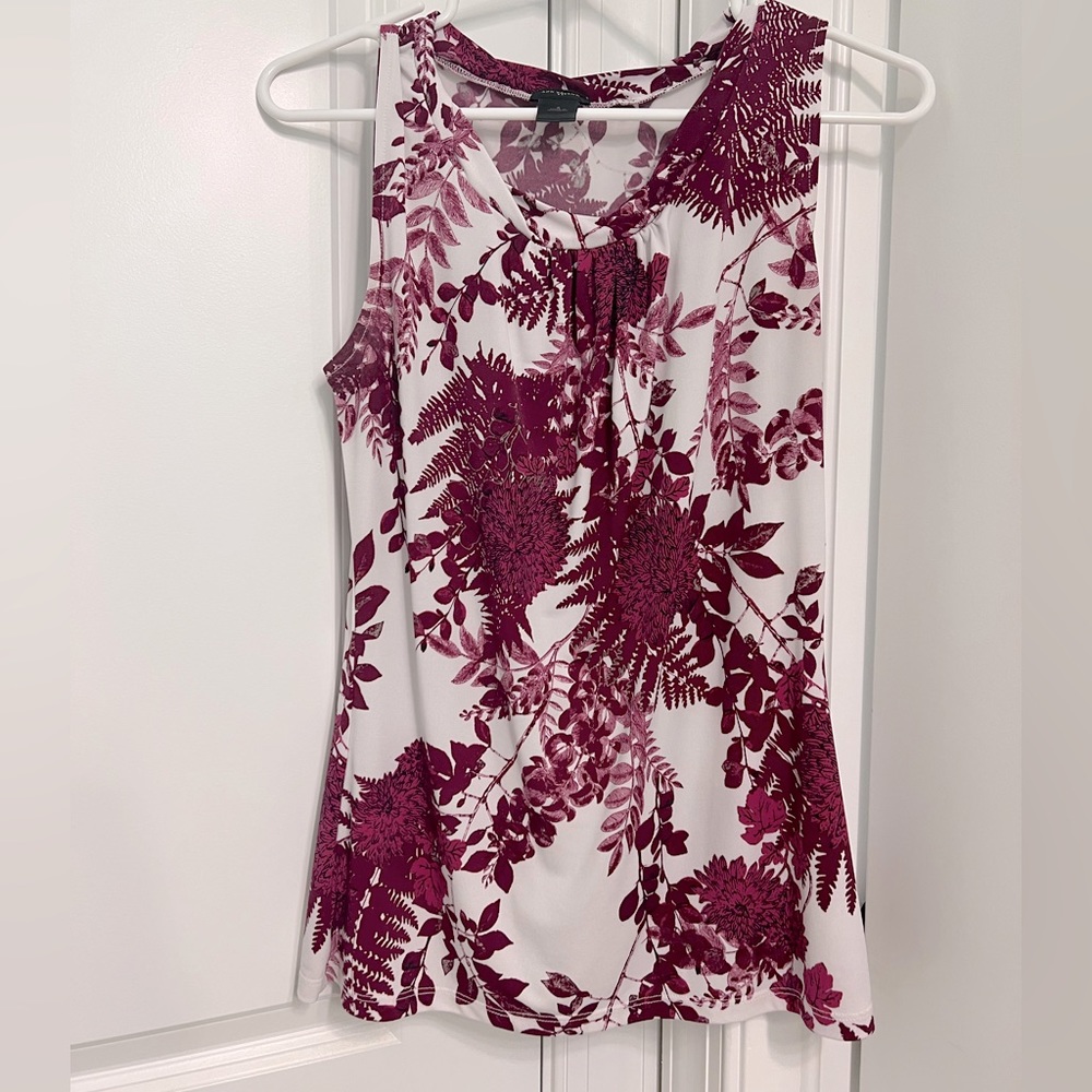 Ann Taylor floral sleeveless blouse
